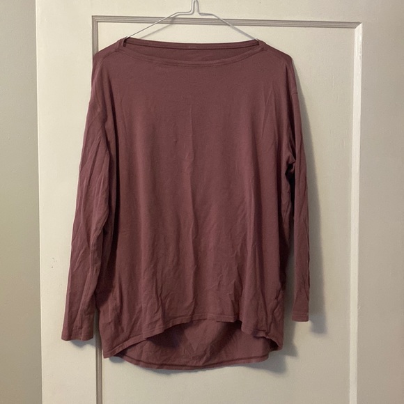 Long sleeve lulu lemon top - Picture 1 of 2